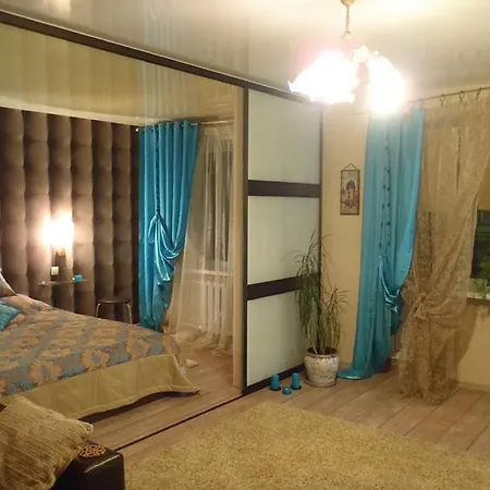 Vip House 1 On Prospect Nezavisimosti Mińsk